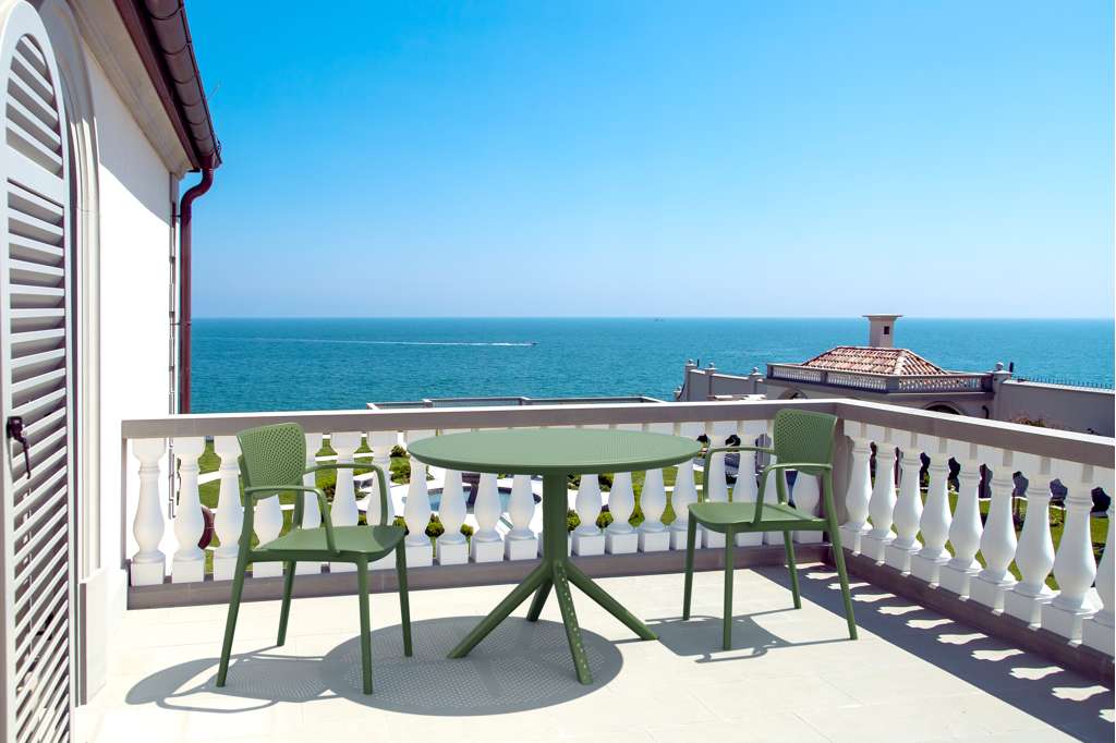 gallery_2.jpg