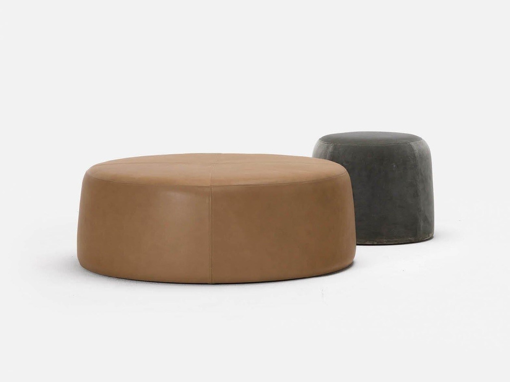 [2387626852470] Johanna Ottomans