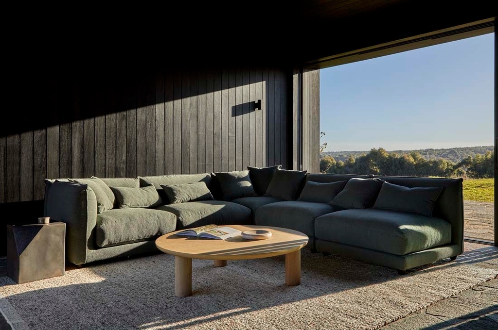 [SOF-FEL-CRES-4S-LARM-2CTR-RARM-OLF] Felix Crest 4-Seater Sofa with Arms - Olive Leaf