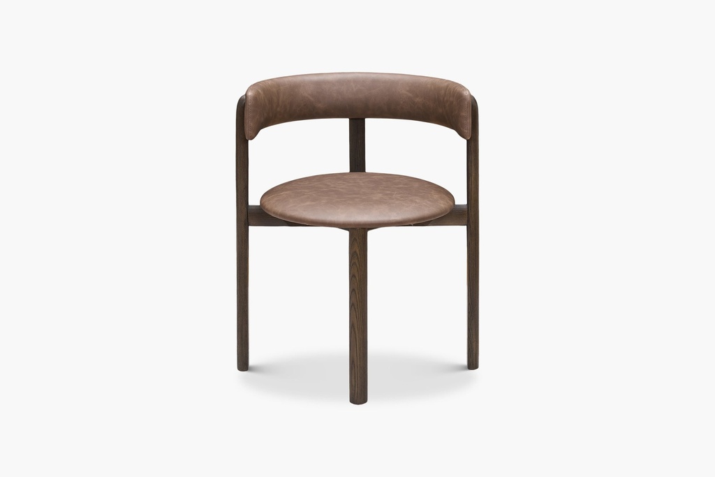 Aged Saddle Bellino Dining Chair with Americano Ash Timber Legs