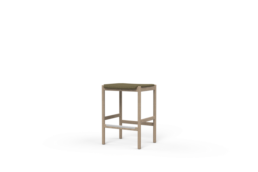 Gus Stool