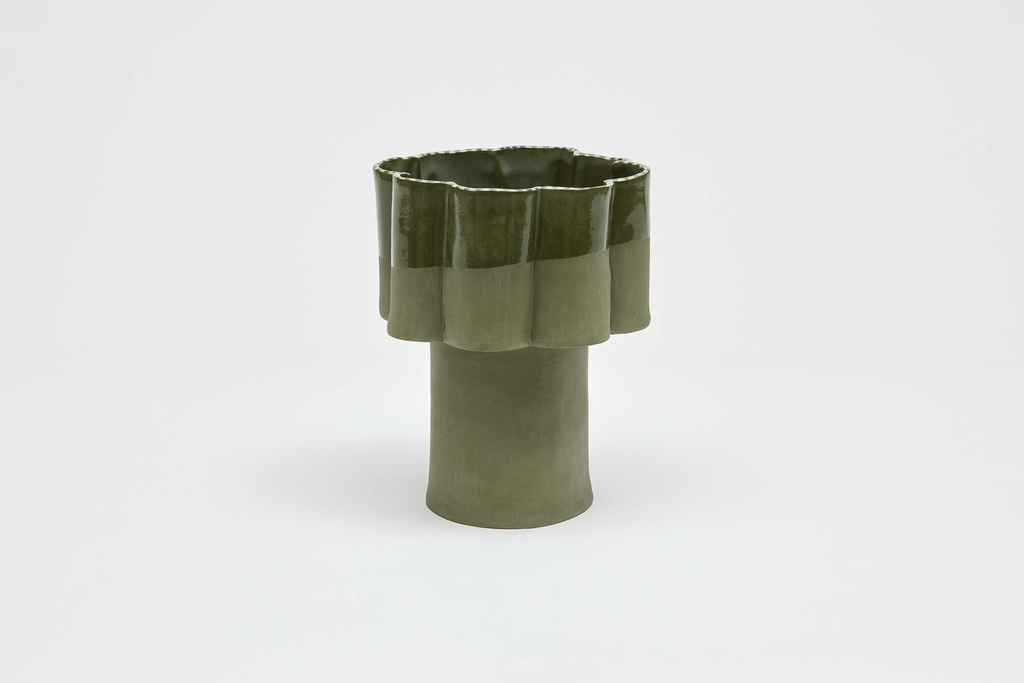[OCD-MMV-KHA] Medium Monument Vase Khaki