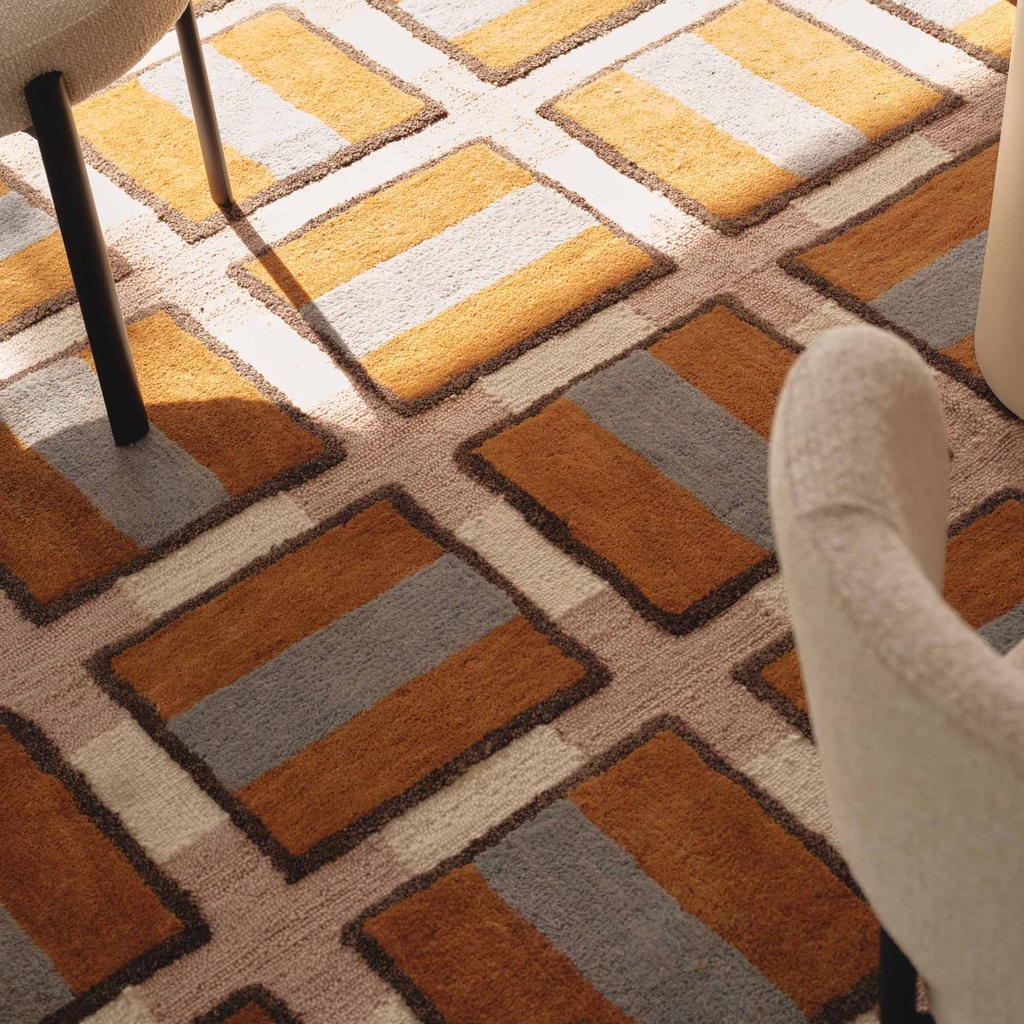 [G036] Totem Rug 200 x 280