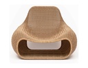 Snug Outdoor Lounge Chair