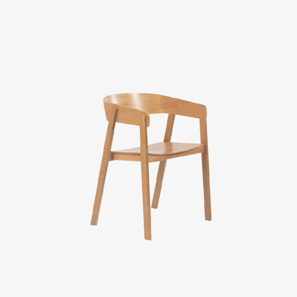 Pub & Club Chair Q